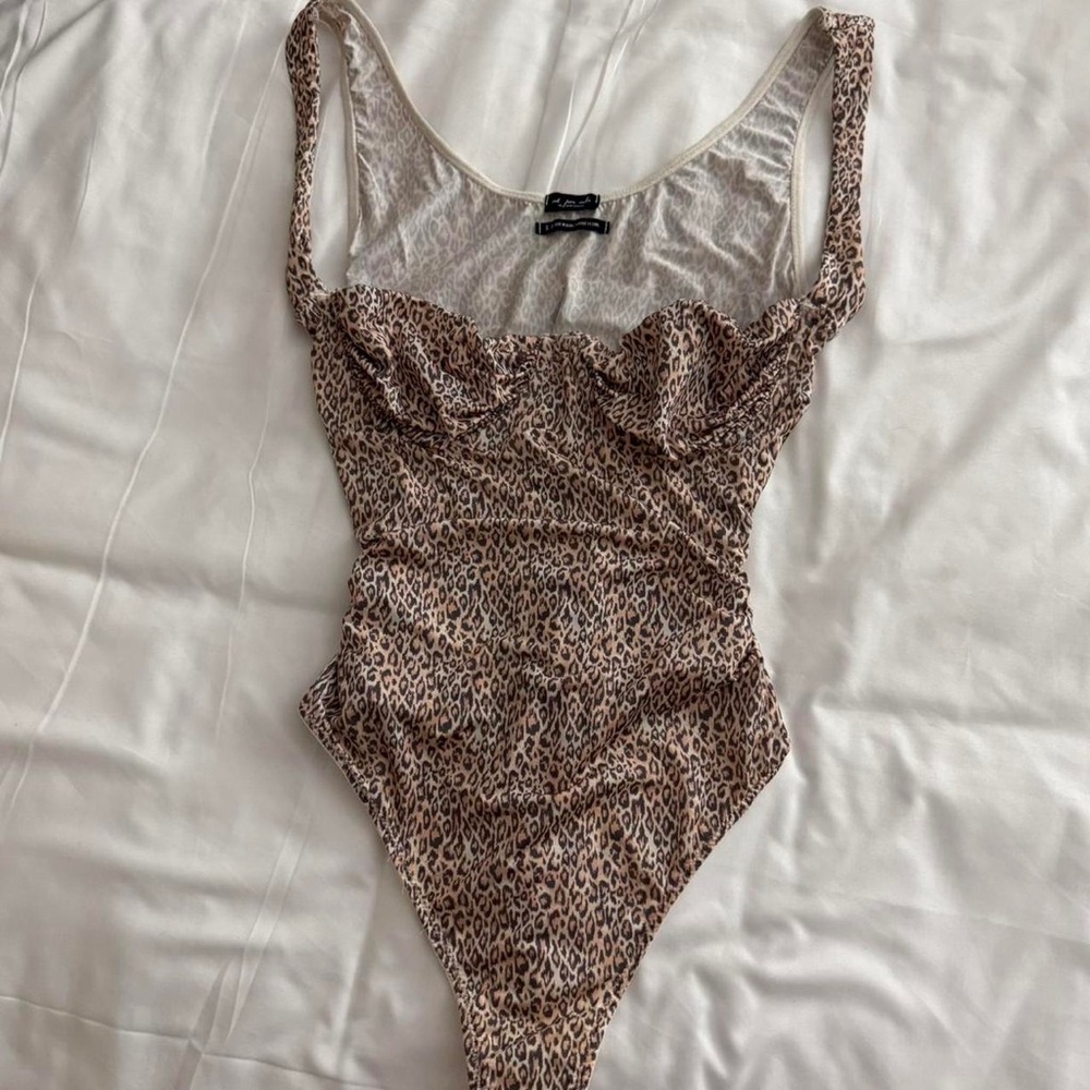 NWT Urban Outfitters Out from Under Underwire Thong Bodysuit Cheetah Size M